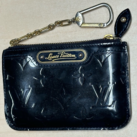 WOW POSHMARK - XL Authentic Louis Vuitton Patent Leather Monogram Wallet - Picture 6 of 16